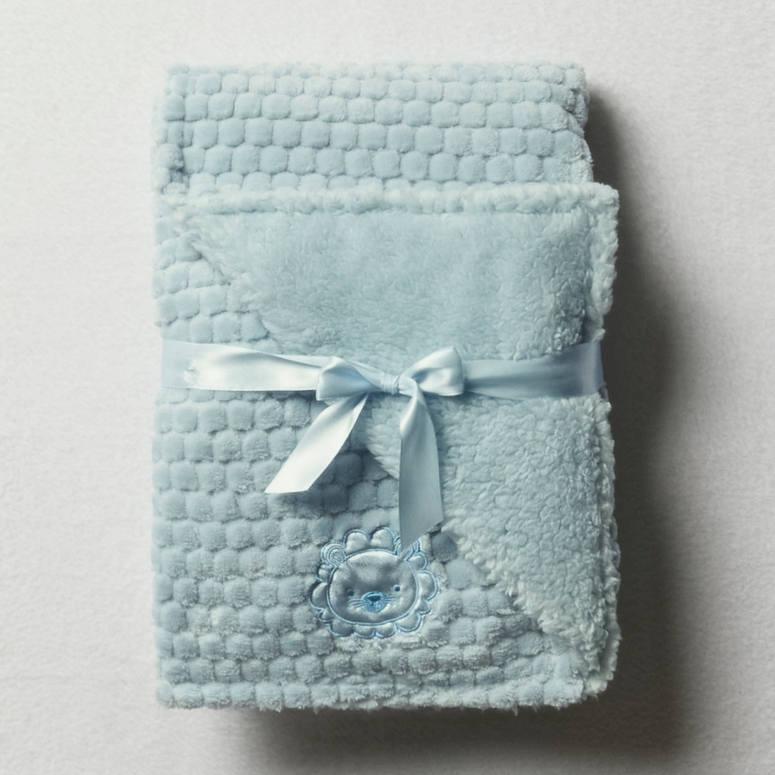 BLUE HONEYCOMB LION STYLED BLANKET-LIGHT BLUE-75X100 CM