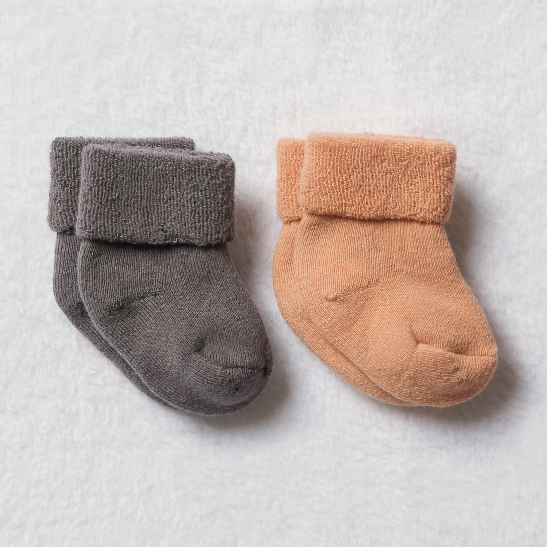 2PK NB SOCKS GEN N DUSTY CORAL-NEW BORN-CORAL-NEW BORN