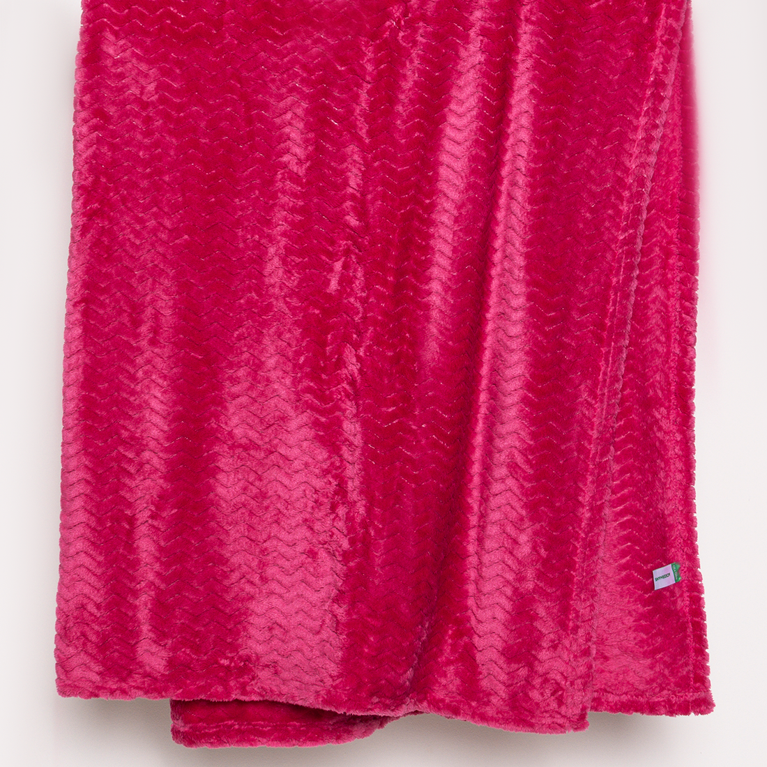 Zigzag small textured throw raspberry-MID PINK-SMALL