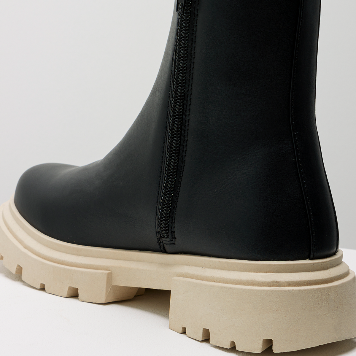 tonal chelsea boot-BLACK-2 (3)